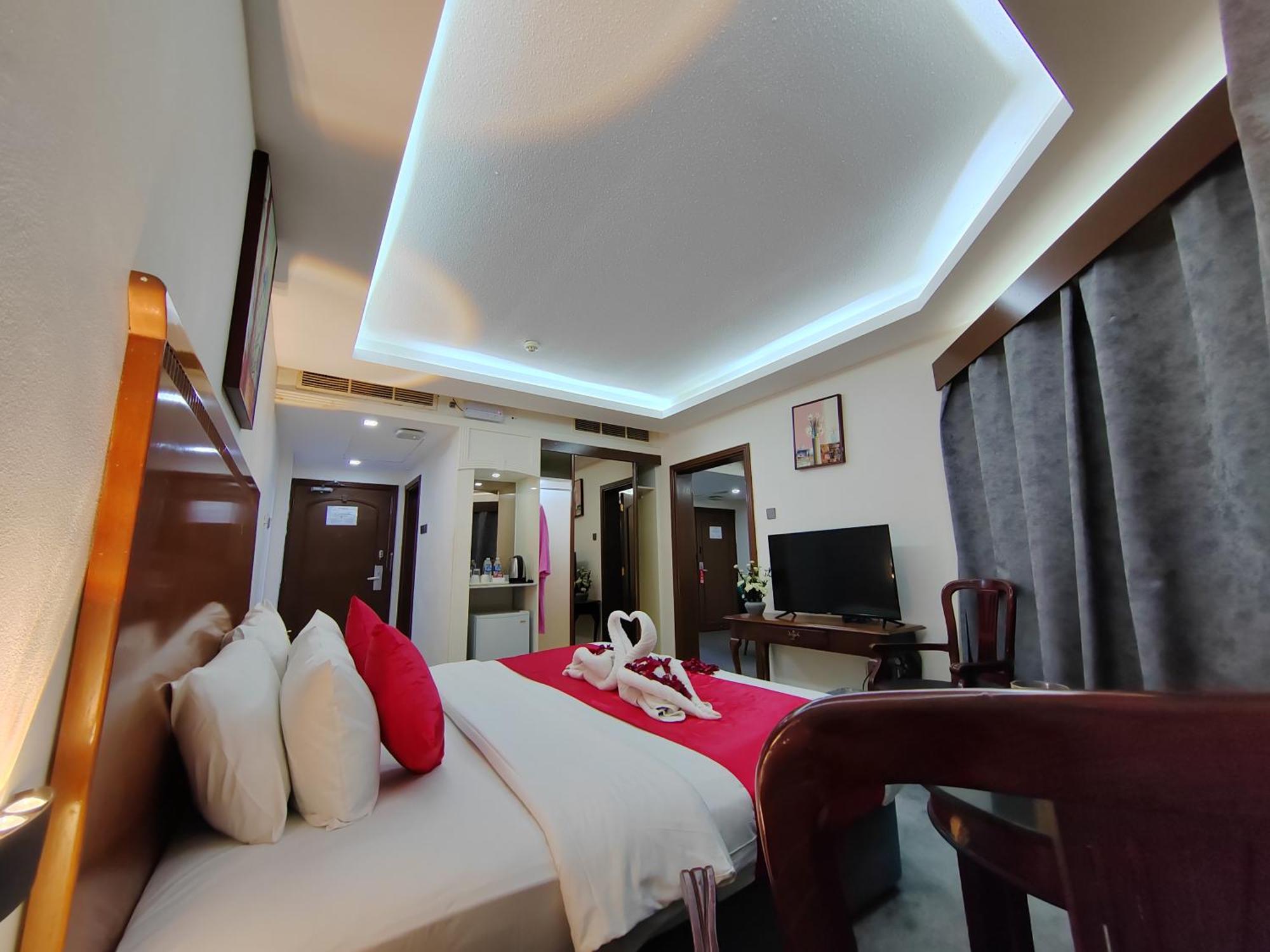 Le Paradise Palace Hotel Dubai Dış mekan fotoğraf