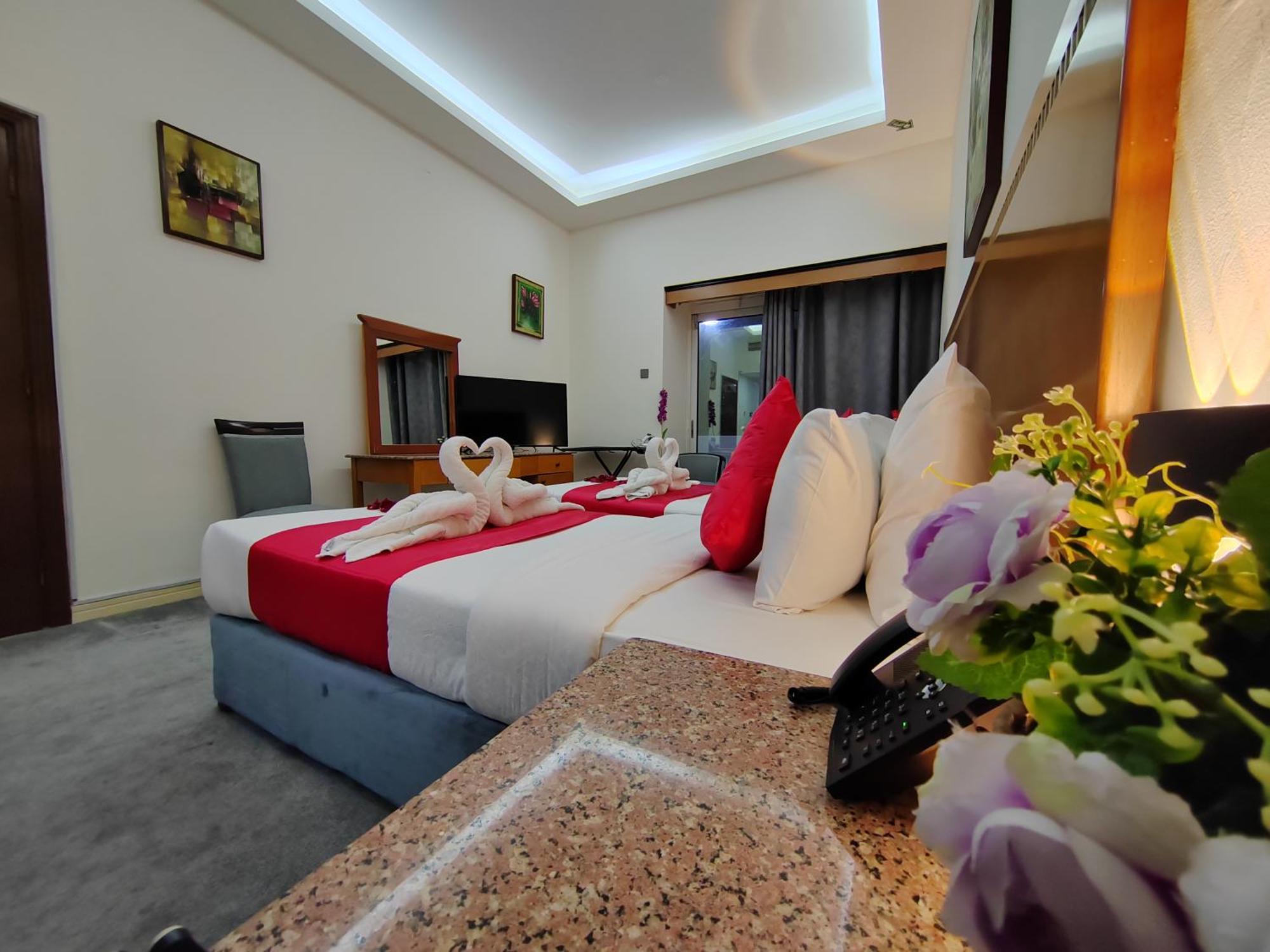 Le Paradise Palace Hotel Dubai Dış mekan fotoğraf