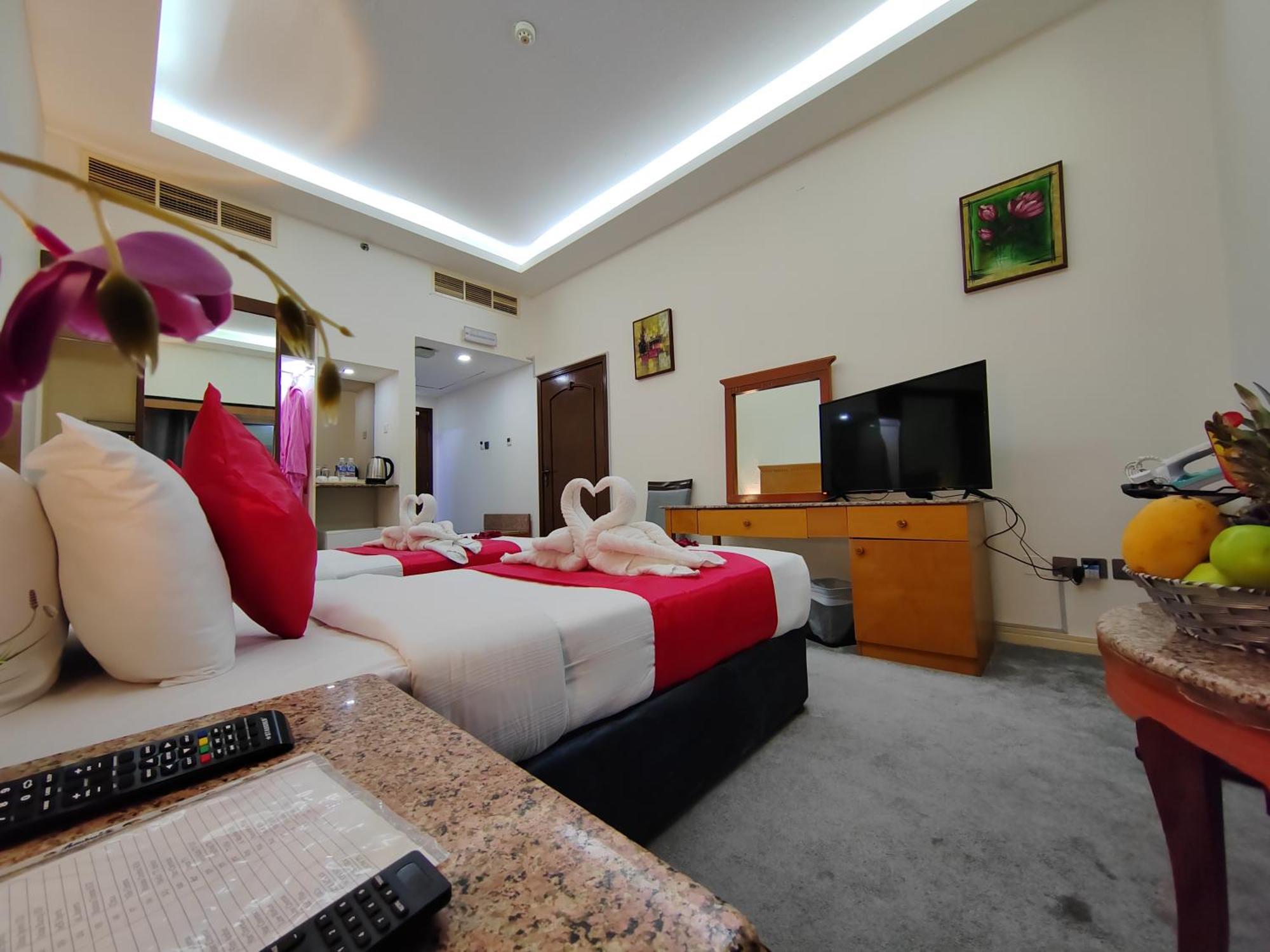 Le Paradise Palace Hotel Dubai Dış mekan fotoğraf