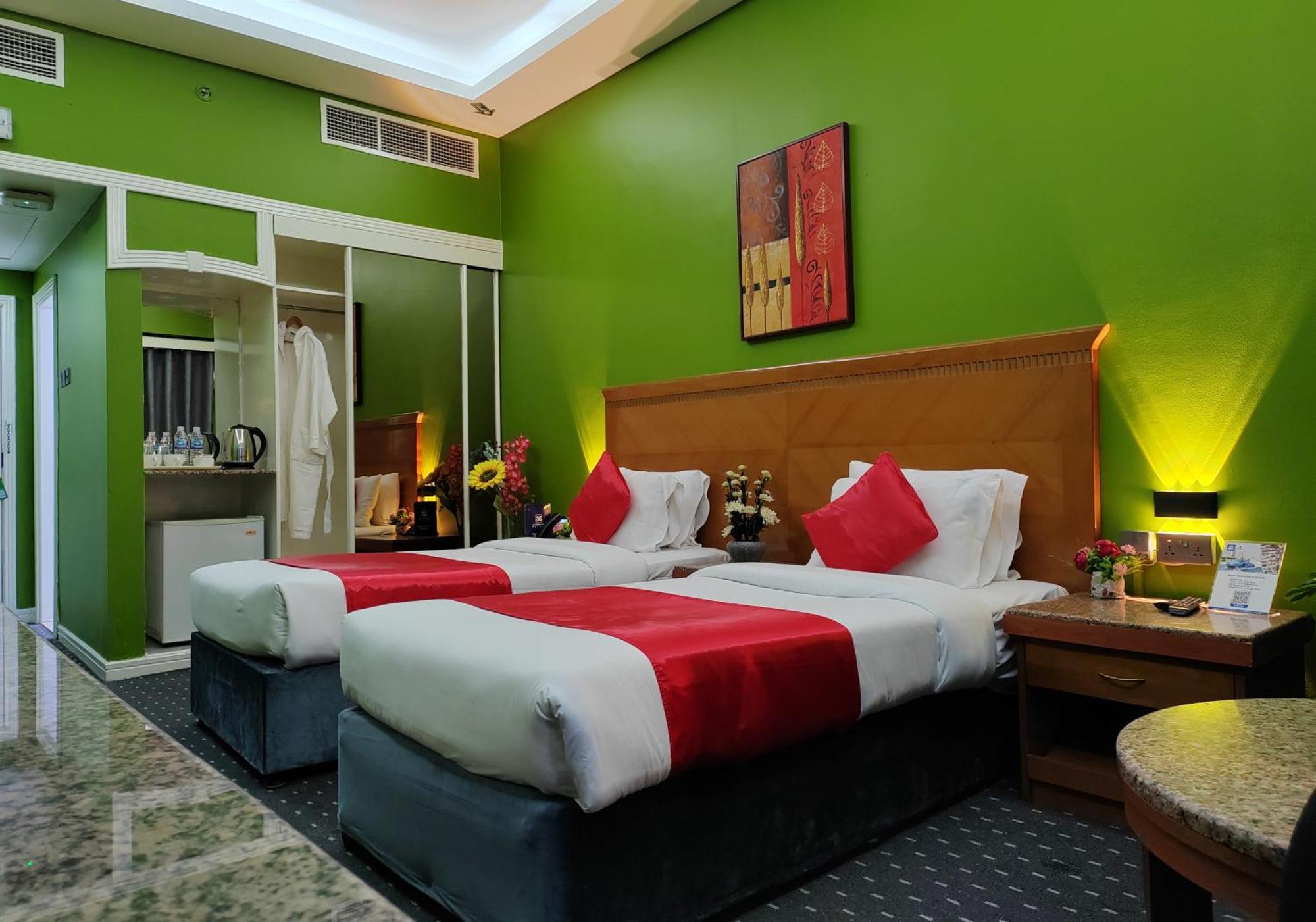Le Paradise Palace Hotel Dubai Dış mekan fotoğraf