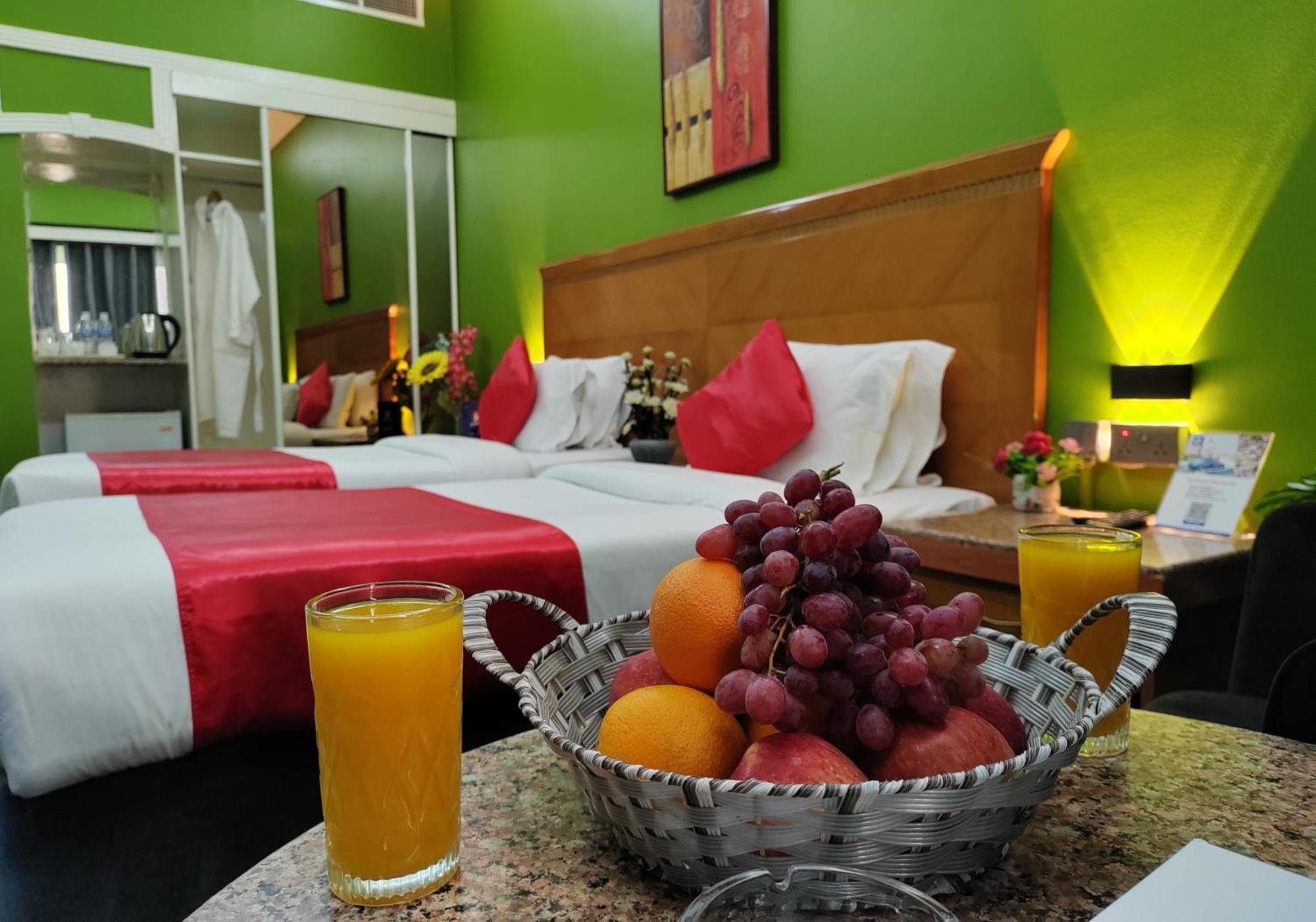 Le Paradise Palace Hotel Dubai Dış mekan fotoğraf